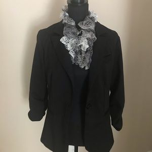 Lightweight fashion scarf